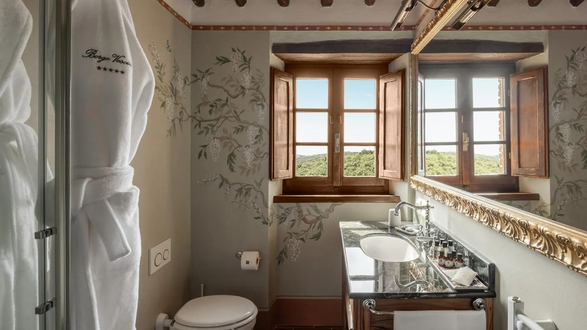 Borgo Vescine Hotel Radda in Chianti 5*,